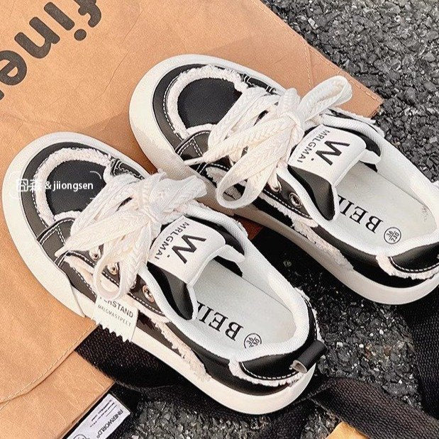 Damen Freizeitsneaker mit modischem Design und strapazierfähigen Materialien EB