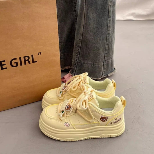 Damen Modische Freizeitschuhe mit verspielten Applikationen EB