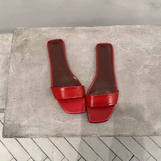 Damen Flache Sandalen mit geschwungenem Riemendesign und rutschfester Sohle EB