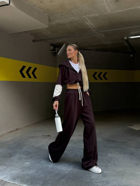 Damen Cropped-Kapuzenjacke mit Kontrast-Ärmeln und weiter High‑Waist Jogginghose Set EB