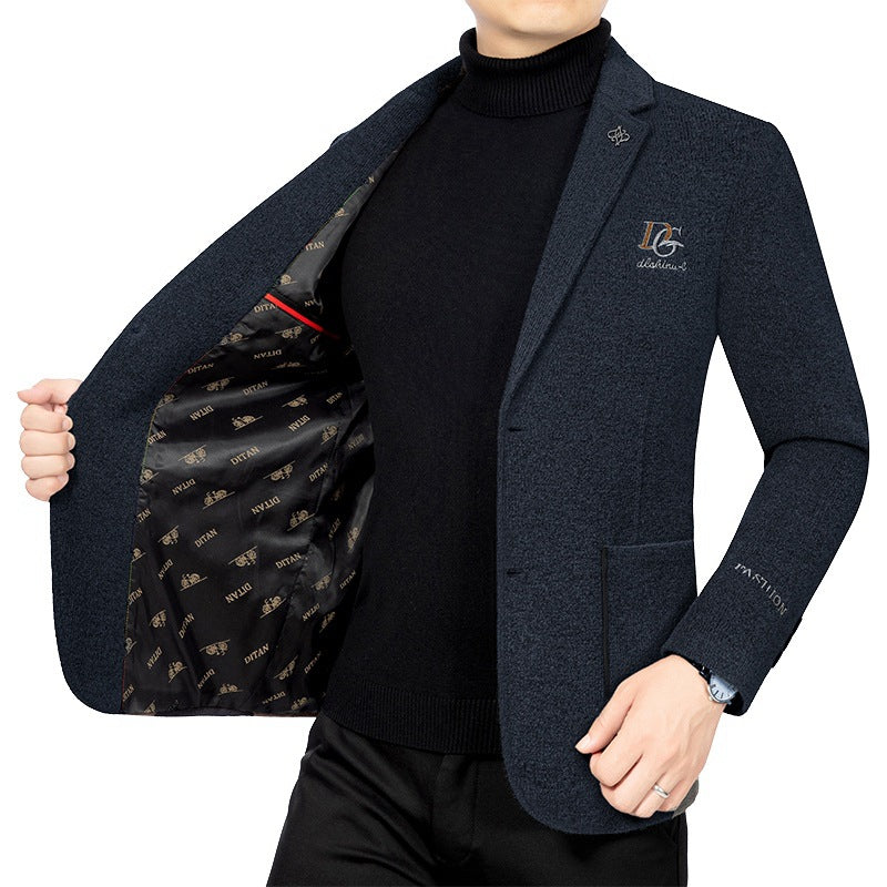 Herren Bouclé-Sakko mit kontrastierendem Satin-Innenfutter und Bruststickerei EB