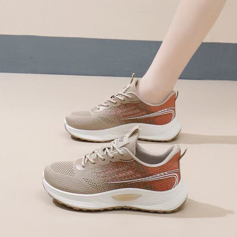 Damen Leichte Freizeitsneaker mit atmungsaktiven Mesh-Einsätzen und rutschfester Sohle EB