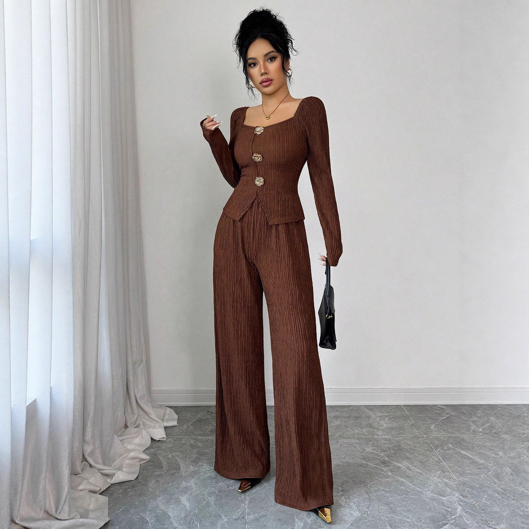 Damen nan tailliertes Blusen- und Hosen-Set aus Crinkle-Plissee mit Puffärmeln und Zierknöpfen EB