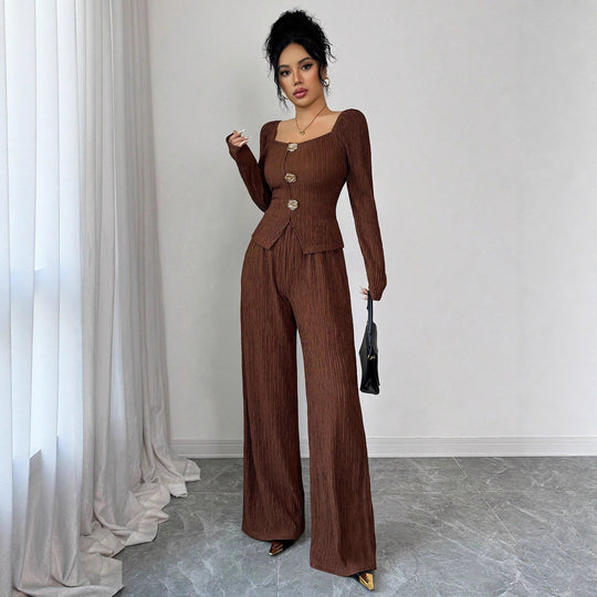 Damen nan tailliertes Blusen- und Hosen-Set aus Crinkle-Plissee mit Puffärmeln und Zierknöpfen EB