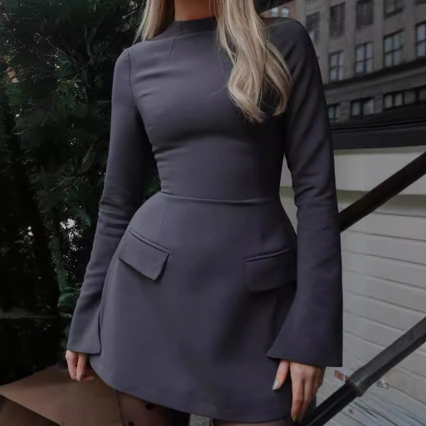 Damen Figurumspielendes Minikleid mit langen Ärmeln und praktischen Taschen EB