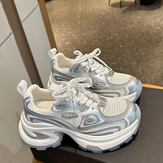 Damen Sportliche Sneakers mit atmungsaktiver Mesh-Oberfläche und gepolsterter Sohle EB