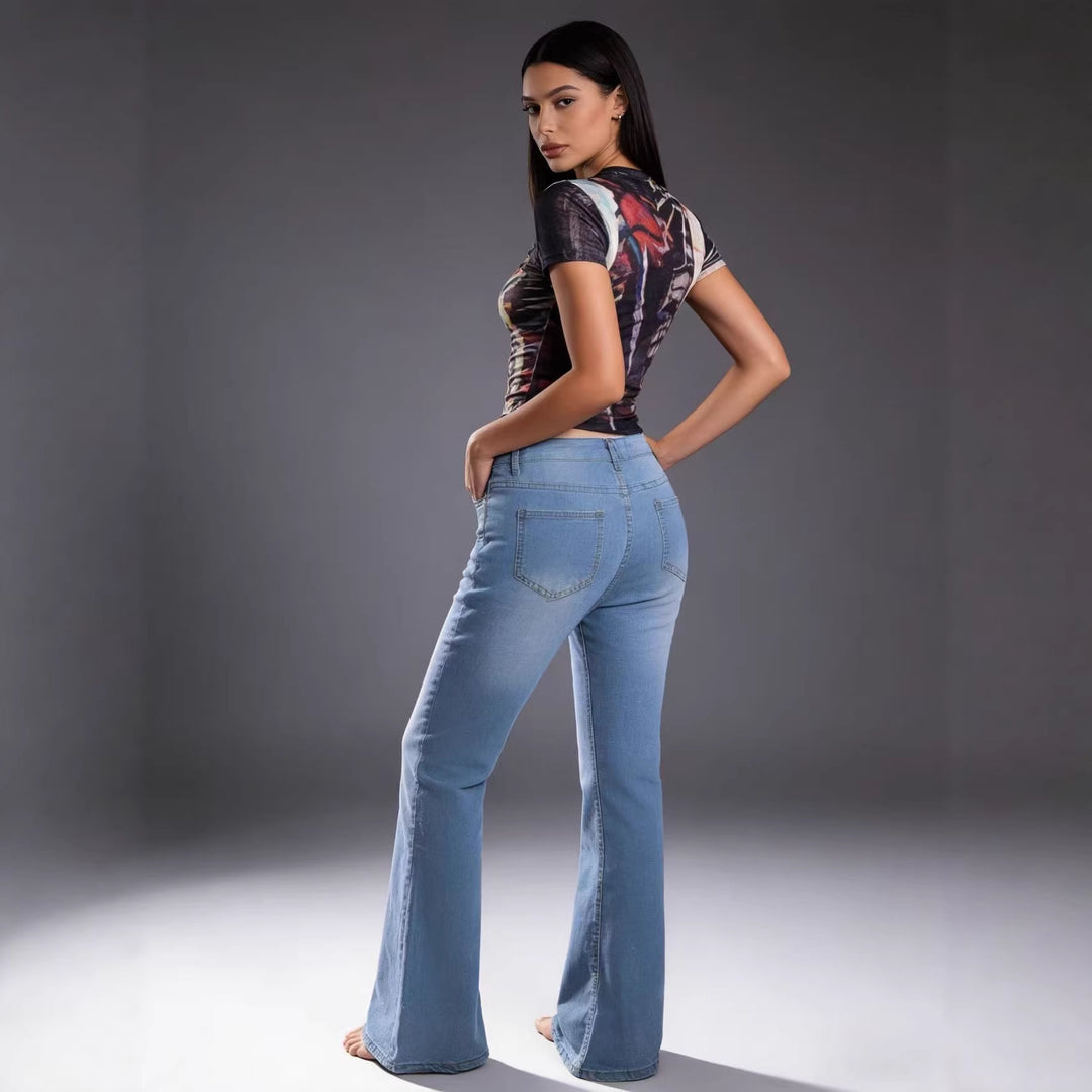 Damen Schlagjeans mit bunten Knopfdetails und hohem Bund EB