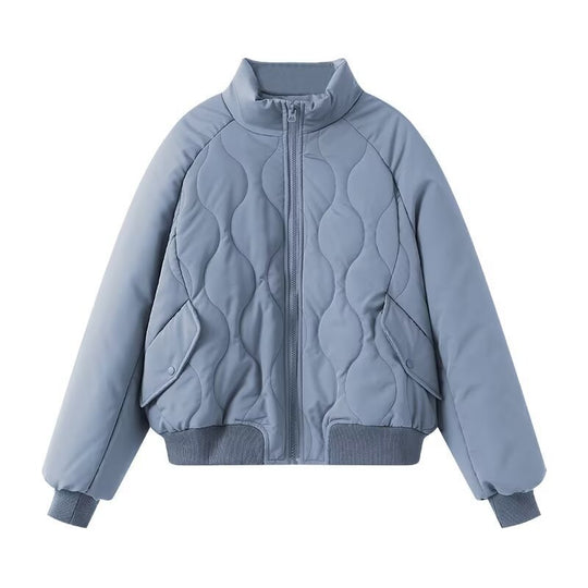 Damen Steppjacke im sportlichen Design mit hohem Kragen und elastischen Bündchen EB