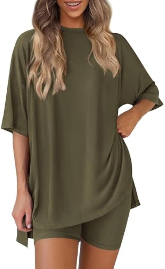 Damen lässiges Sport-T-Shirt mit Shorts im Set EB