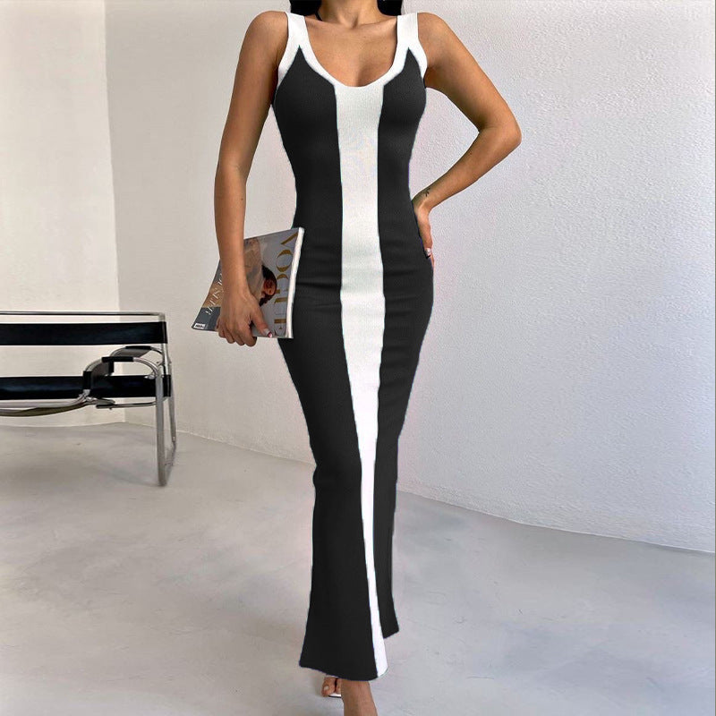 Damen figurbetontes Maxikleid mit grafischem Design EB