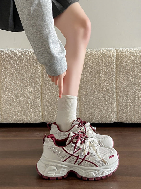 Damen Sportliche Chunky Sneakers mit atmungsaktivem Mesh-Obermaterial und rutschfestem Profil EB