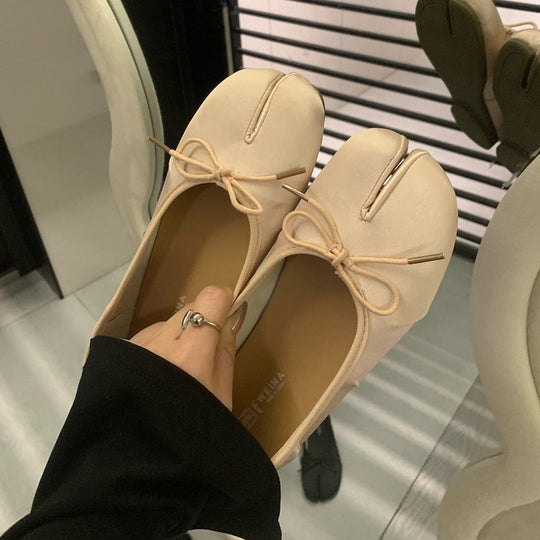 Damen Ballerinas mit modischem Punkte-Design und dekorativem Schleifenakzent EB
