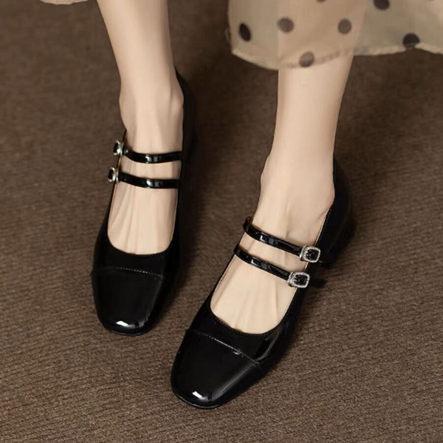 Damen Ballerina-Schuhe mit doppelt verstellbarem Riemchen und bequemer Sohle EB