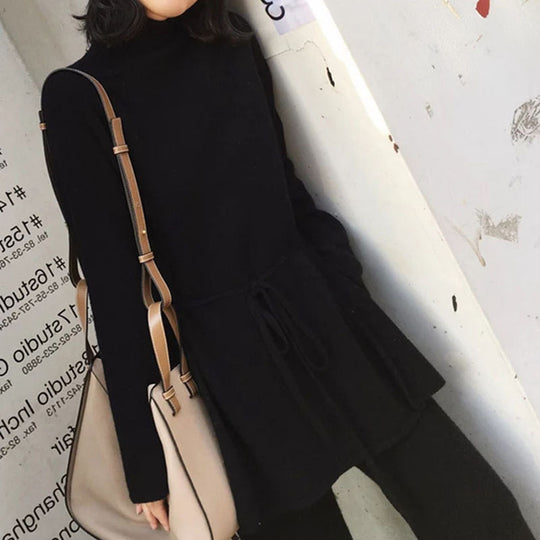 Damen Gemütliches Strickensemble mit Taillengürtel und hohem Kragen EB