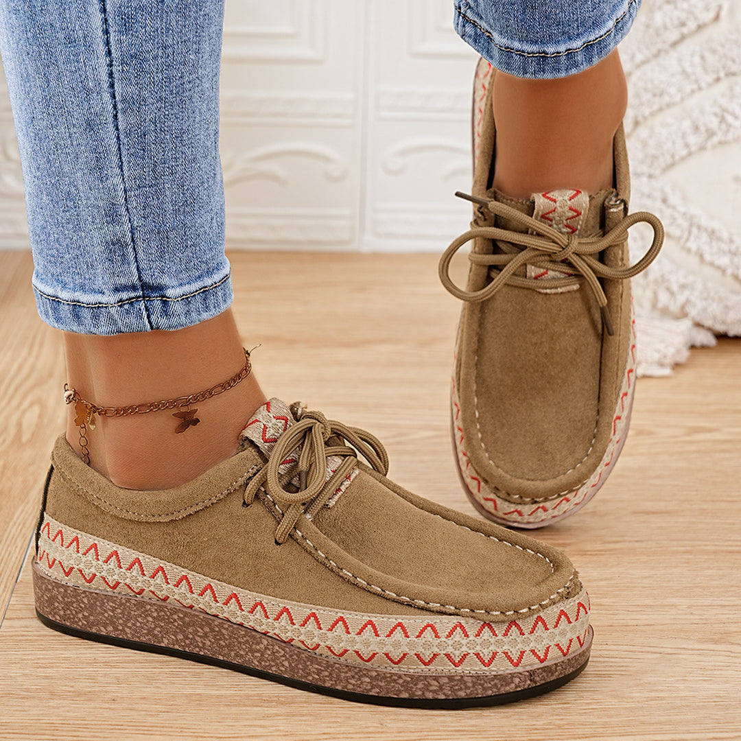 Damen Mokassins mit handgefertigtem Design und elastischen Schnürsenkeln EB