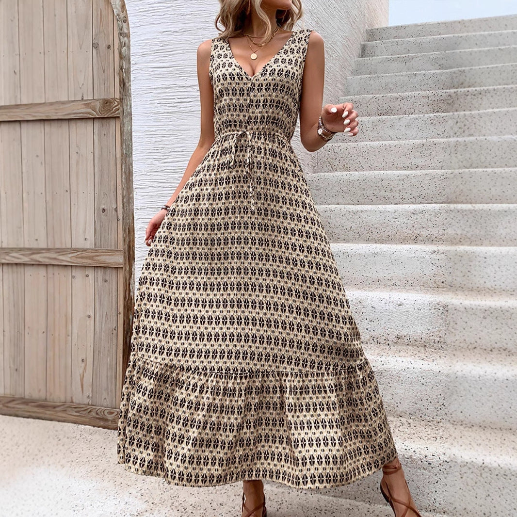 Damen Maxikleid mit verspieltem V-Ausschnitt und Rüschensaum EB