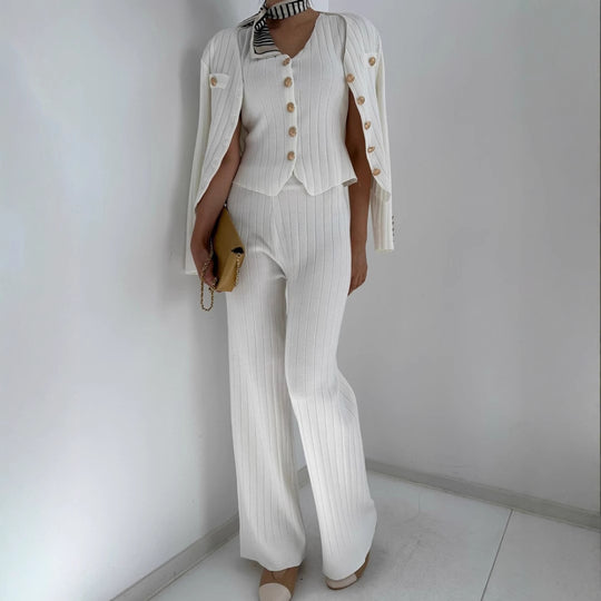 Damen elegantes gestricktes Ensemble mit Knopfdetaillierung EB