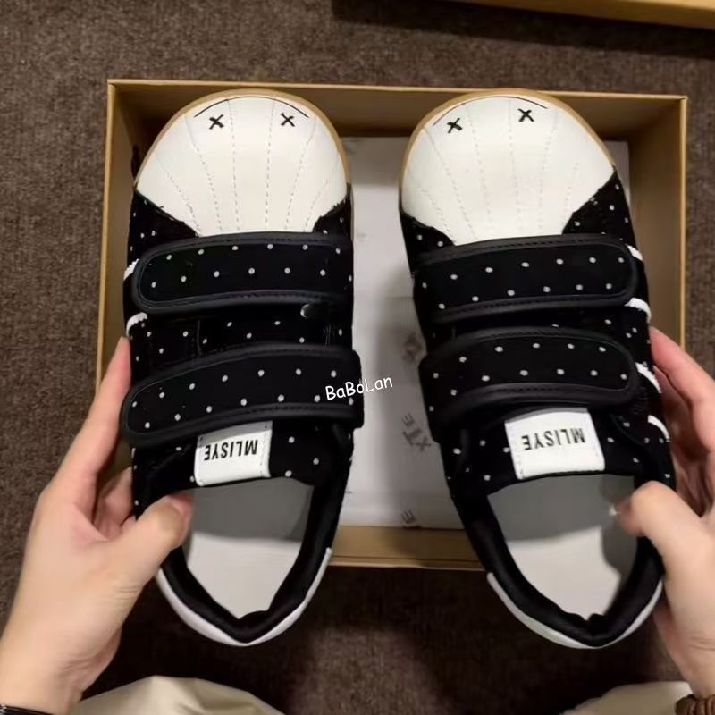 Damen Sportliche Sneaker im modernen Design mit praktischem Klettverschluss EB
