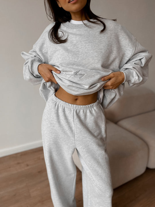 Damen Oversized Sweatshirt und hochgeschnittene Jogginghose Loungewear-Set aus weichem Baumwollfleece mit elastischem Bund EB