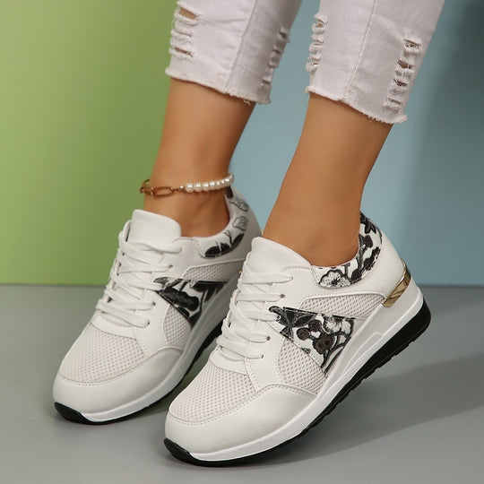 Damen modische Plateausneakers mit floralen Applikationen EB