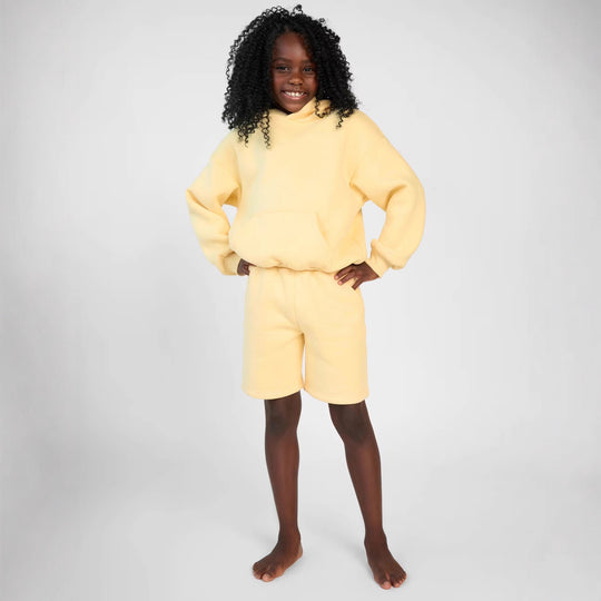 Damen Kapuzensweatshirt und Shorts-Set aus weichem Fleece mit praktischen Taschen EB