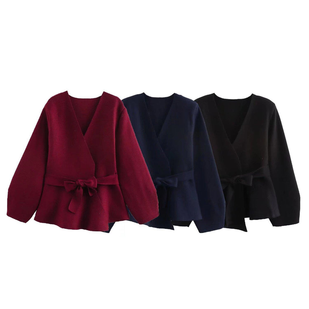 Damen Wickeljacke mit eleganter Taillierung und Bogenmotiv EB