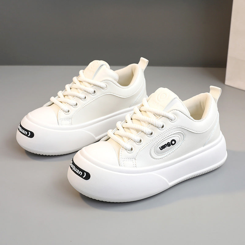 Damen modische Plateau Sneakers mit verstärktem Sohlenprofil und atmungsaktiven Materialien EB