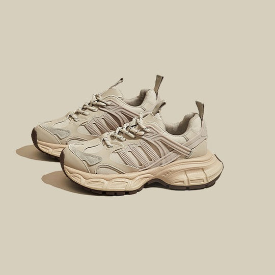Damen Sportliche Sneaker mit robustem Sohlenaufbau und atmungsaktiver Mesh-Oberfläche EB
