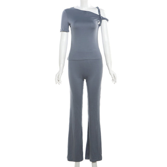 Damen Eleganter Einteiler mit asymmetrischem Schnitt und geschmackvollem Detail EB