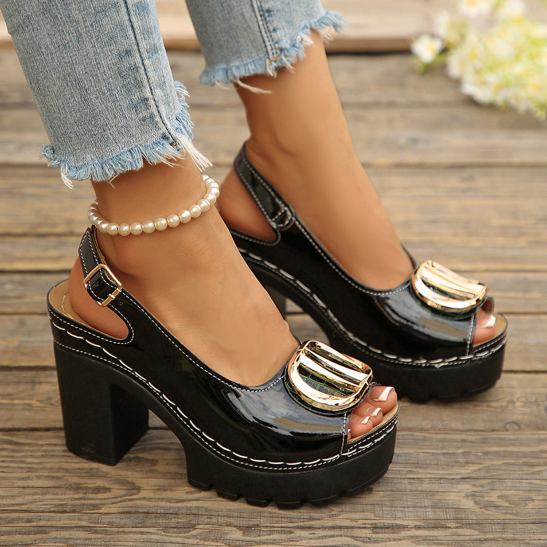 Damen Elegante Plateau-Sandaletten mit modischen Schnallen-Details EB