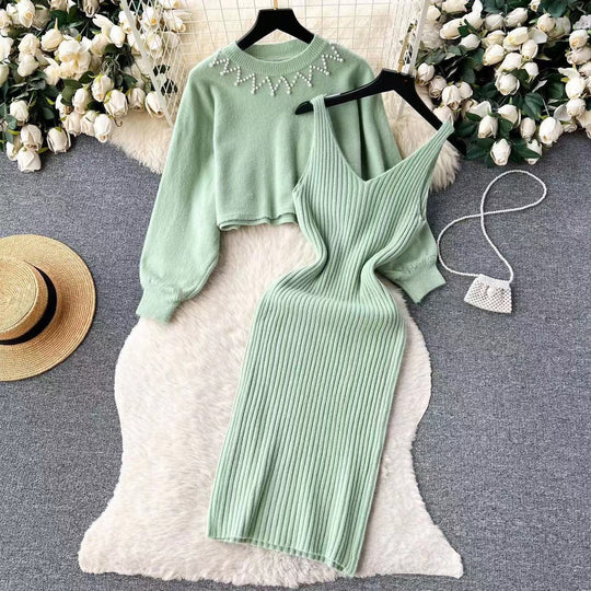 Damen Elegantes Strickkleid mit raffinierter Ribstruktur und stylischem Crop-Pullover EB