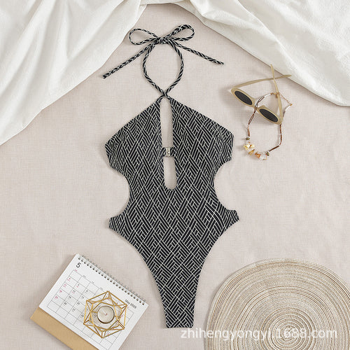Damen Einteiler Badeanzug mit kreativem Cut-Out EB