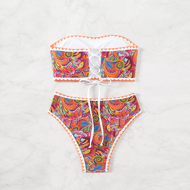 Damen Bandeau-Bikini mit buntem Psychedelic-Design und eleganten Rüschen EB