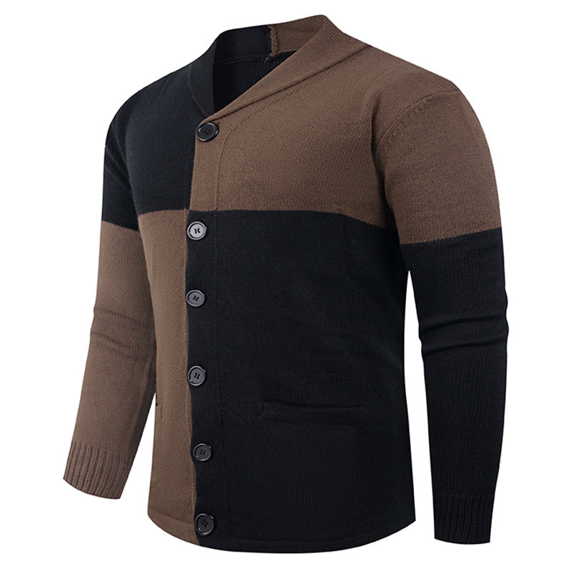 Herren Strickjacke mit modernem Zopfmuster und praktischen Taschen EB