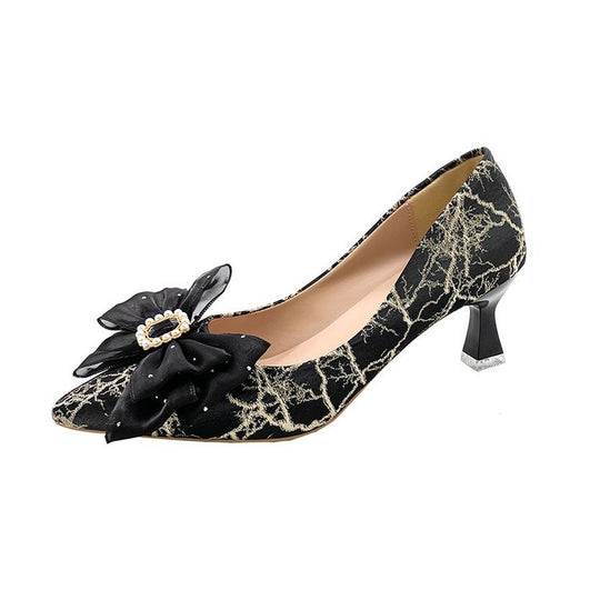 Damen elegante spitze Ballerinas mit floraler Applikation EB