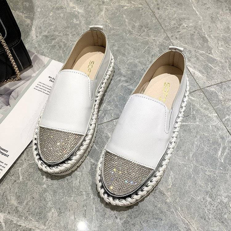 Damen glänzende Slip-On Plateau-Sneaker mit geflochtenem Rand und elastischem Einsatz EB