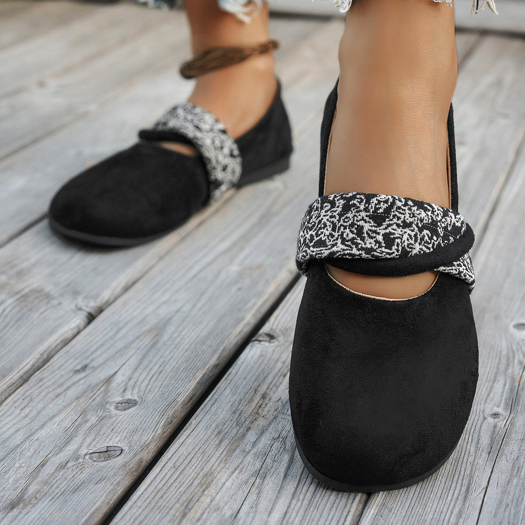 Damen bequeme Mokassins mit dekorativem Riemendesign EB