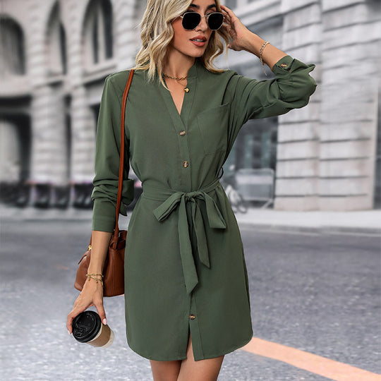 Damen Hemdblusenkleid mit taillierbarem Gürtel und Knopfverschluss EB