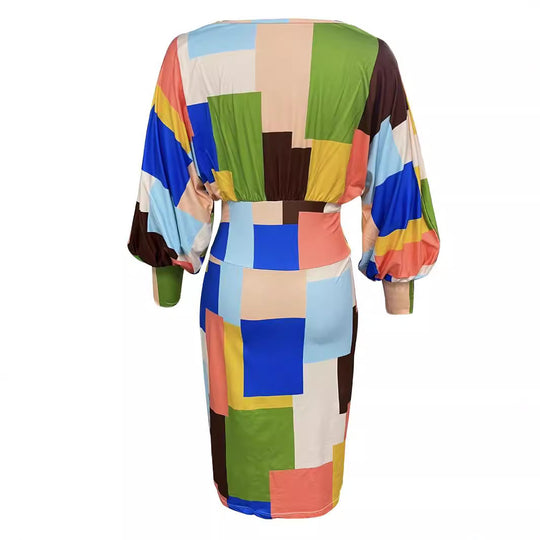 Damen Kleid im modernen Blockdesign EB