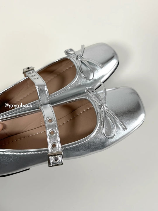 Damen Ballerinas mit dekorativem Schleifenakzent und verstellbarem Riemen EB