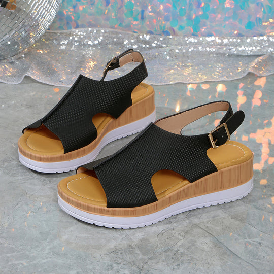Damen Wedge-Sandalen mit perforiertem Obermaterial und verstellbarem Riemen EB