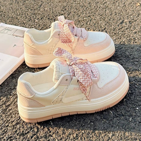 Damen Sneakers mit sportlich-elegantem Design EB