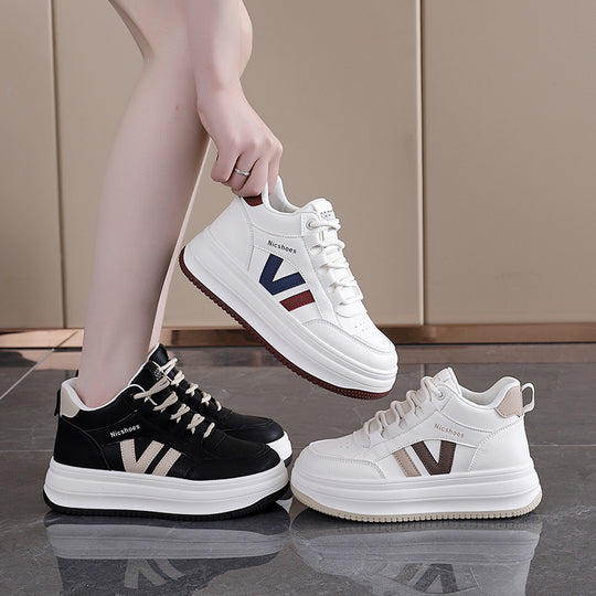 Damen Sneakers mit bequemer Plattform von EB