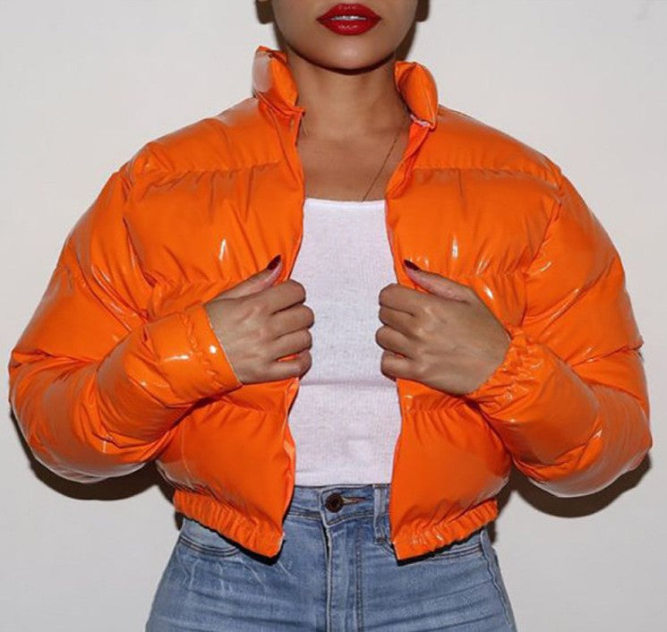 Damen Glänzende Kurzdaunenjacke EB