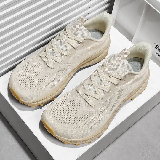 Unisex nan leichte Strick-Trekkingsneaker mit ausgeprägter Profilsohle und reaktiver Dämpfung EB