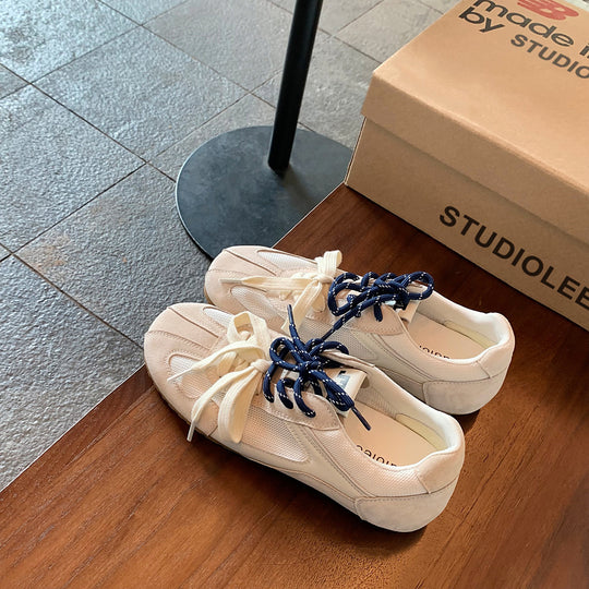Damen sportliche Sneaker mit atmungsaktivem Obermaterial und modischem Schnürsystem EB