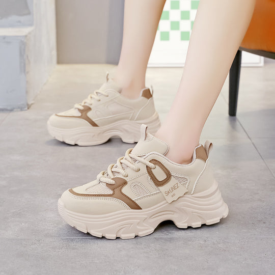 Damen Sportliche Chunky Sneakers mit ergonomischem Profil und rutschfester Sohle EB