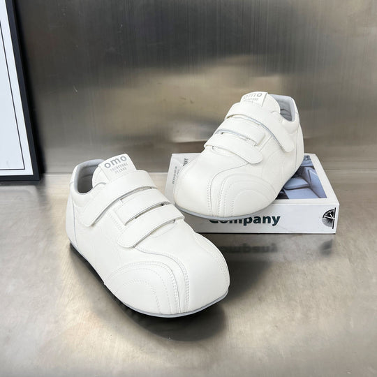 Damen Sportschuhe mit verstellbarem Klettverschluss und rutschfester Sohle EB