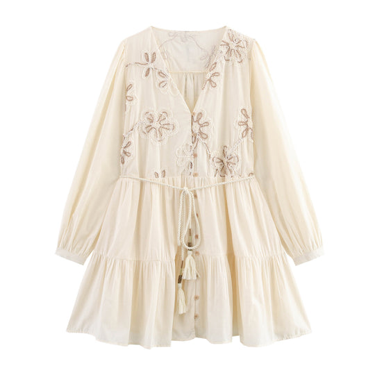 Damen verspieltes Maxikleid mit floralem Stickmuster und Taillenkordelzug EB