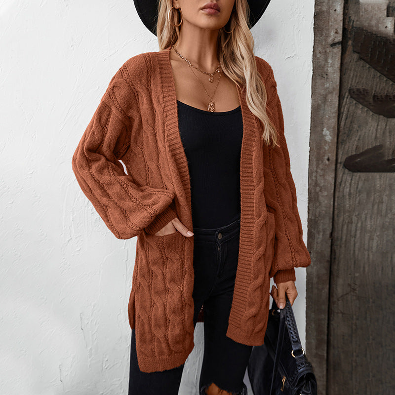 Damen Strickjacke mit einem stilvollen Flechtmuster EB